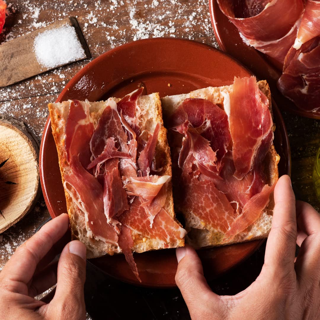Aire Sano - Jamón de Teruel DOP Gran Premier (8-8.5 Kg) + Taco de Lomo Padre 100% Duroc de 310g - Jamonero, Cuchillo y Chaira - Sin Gluten y Sin Lactosa - Envasado al vacío - Imagen 6